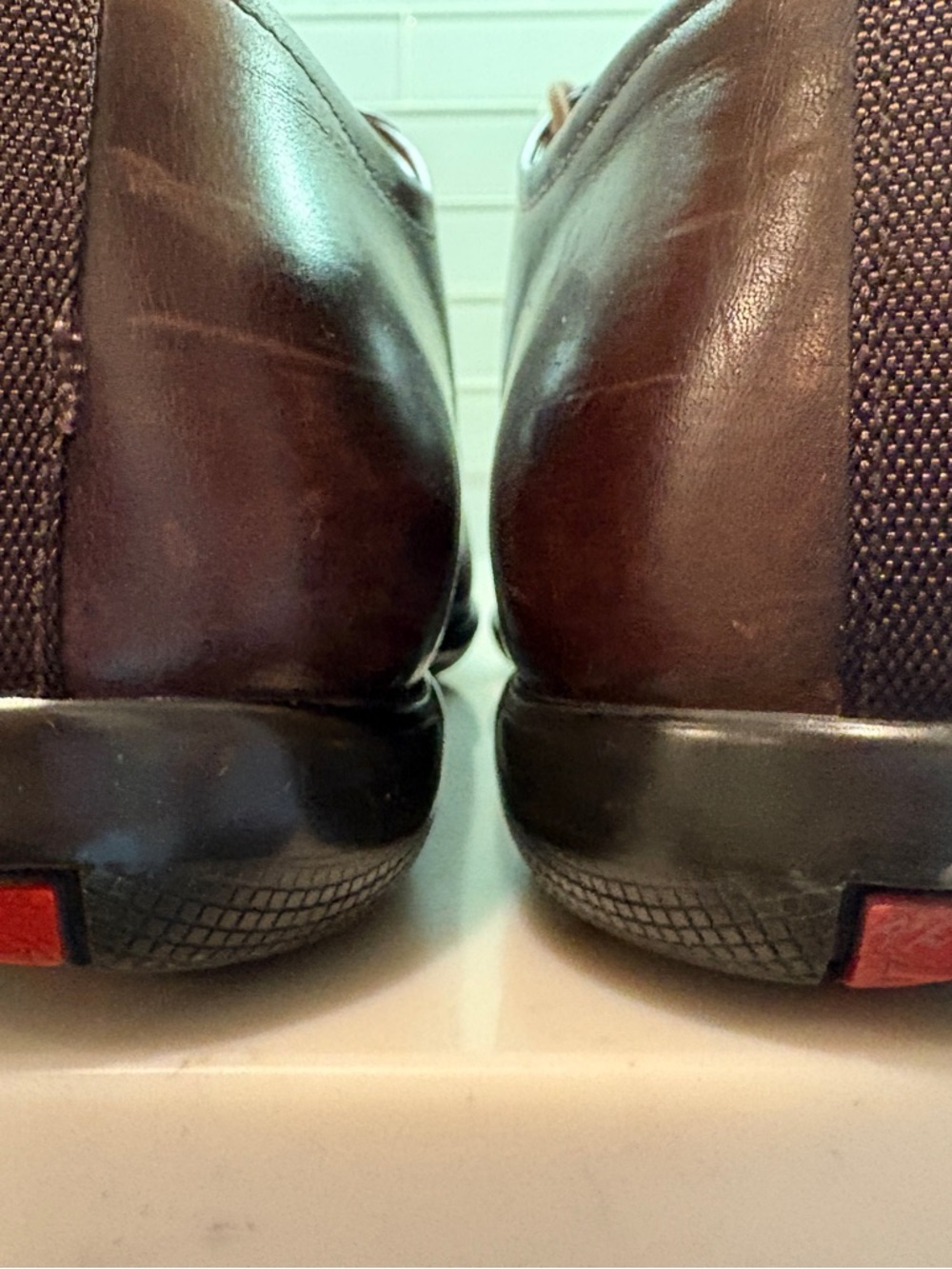 Prada Men's Brown Leather Lace-Up Oxfords - Picture 5 of 16